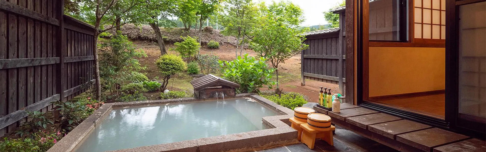 天空の湯屋 山荘 華柚