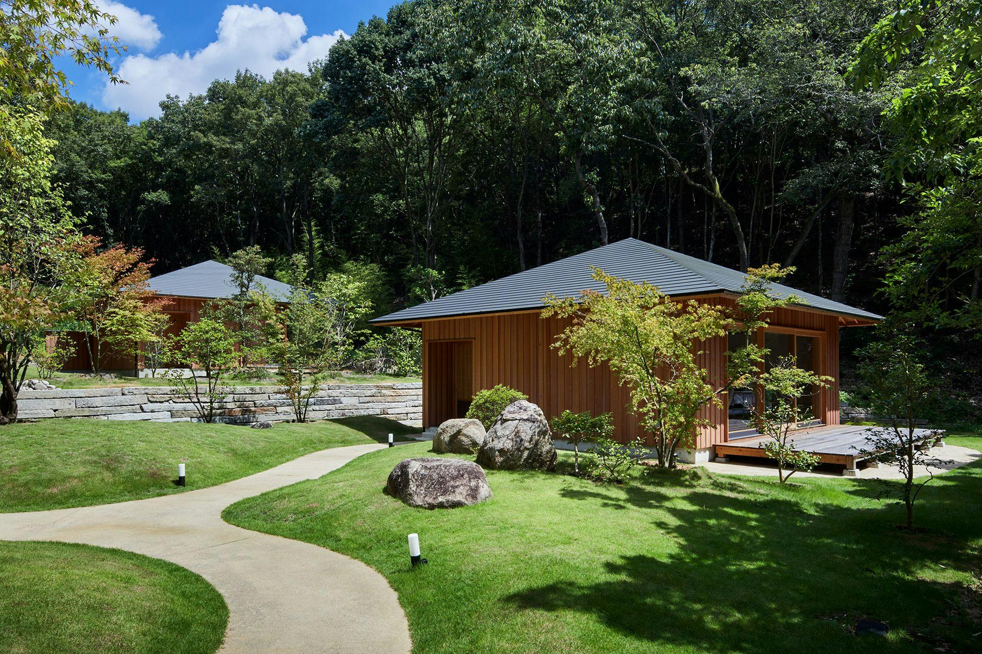 a_ss_04_250217.jpg?auto=