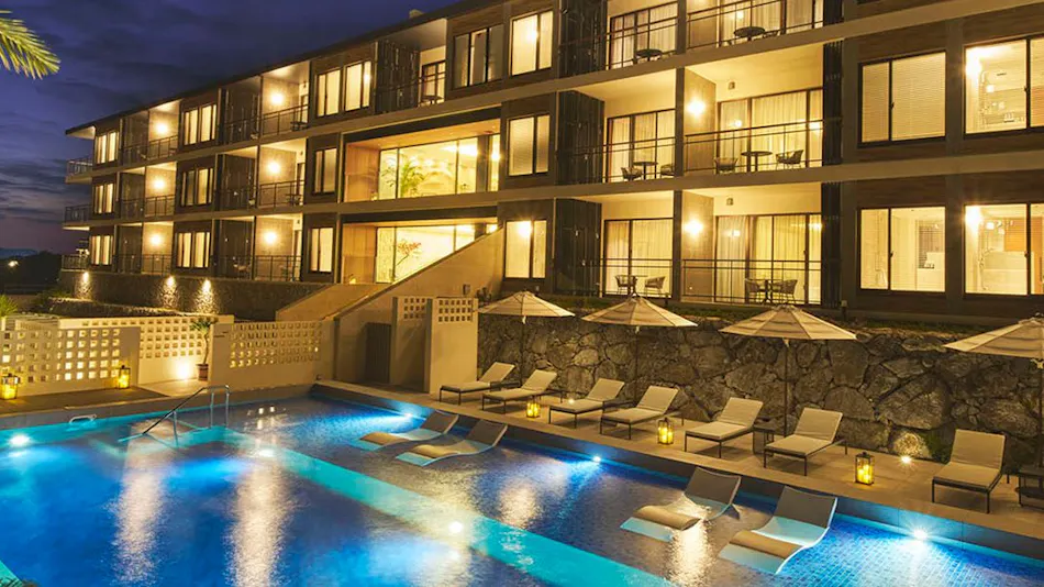 BATON SUITE Okinawa Kouri Island