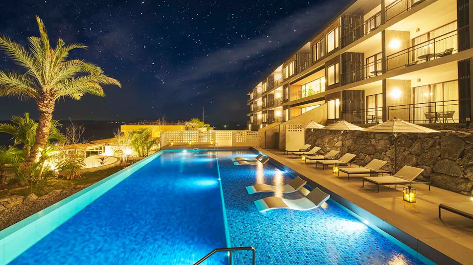 BATON SUITE Okinawa Kouri Island