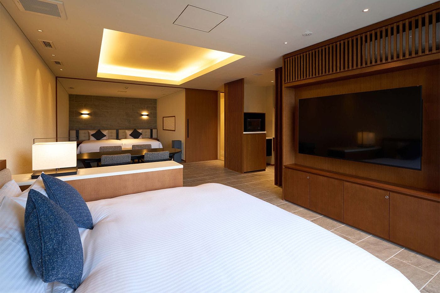 BATON SUITE Okinawa Kouri Island
