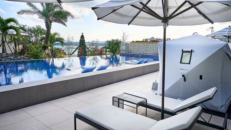BATON SUITE Okinawa Kouri Island