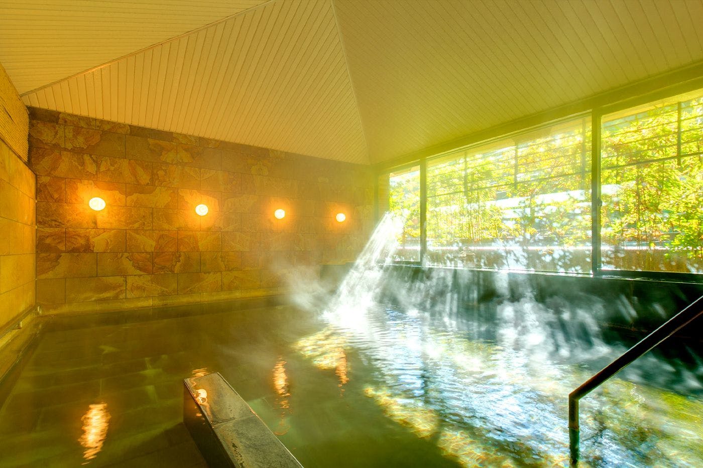 ห้องอาบน้ำสาธารณะ