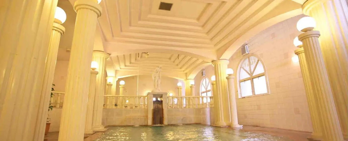 ห้องอาบน้ำรวม