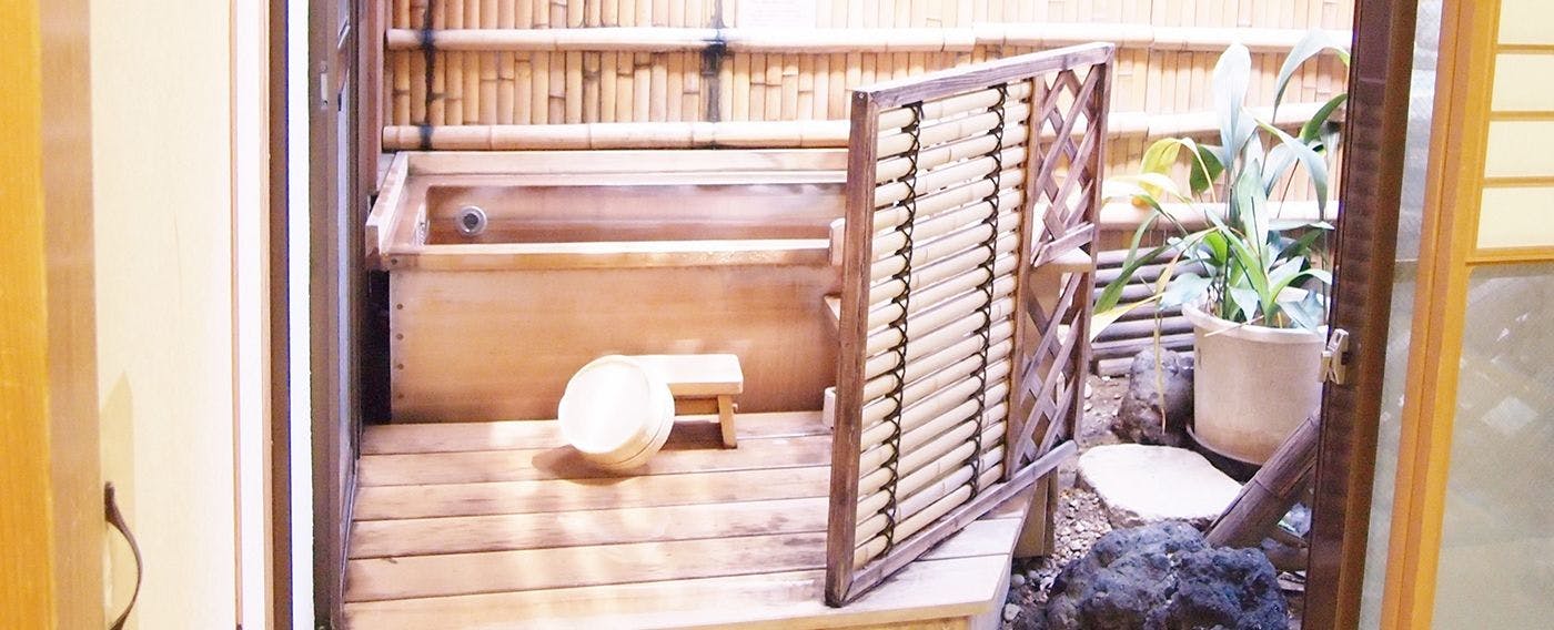 พร้อมอ่างอาบน้ำ