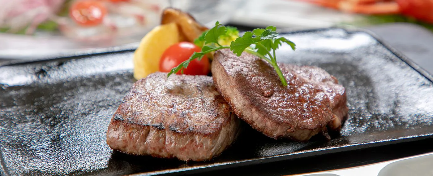 อาหารสร้างสรรค์ที่พิถีพิถัน