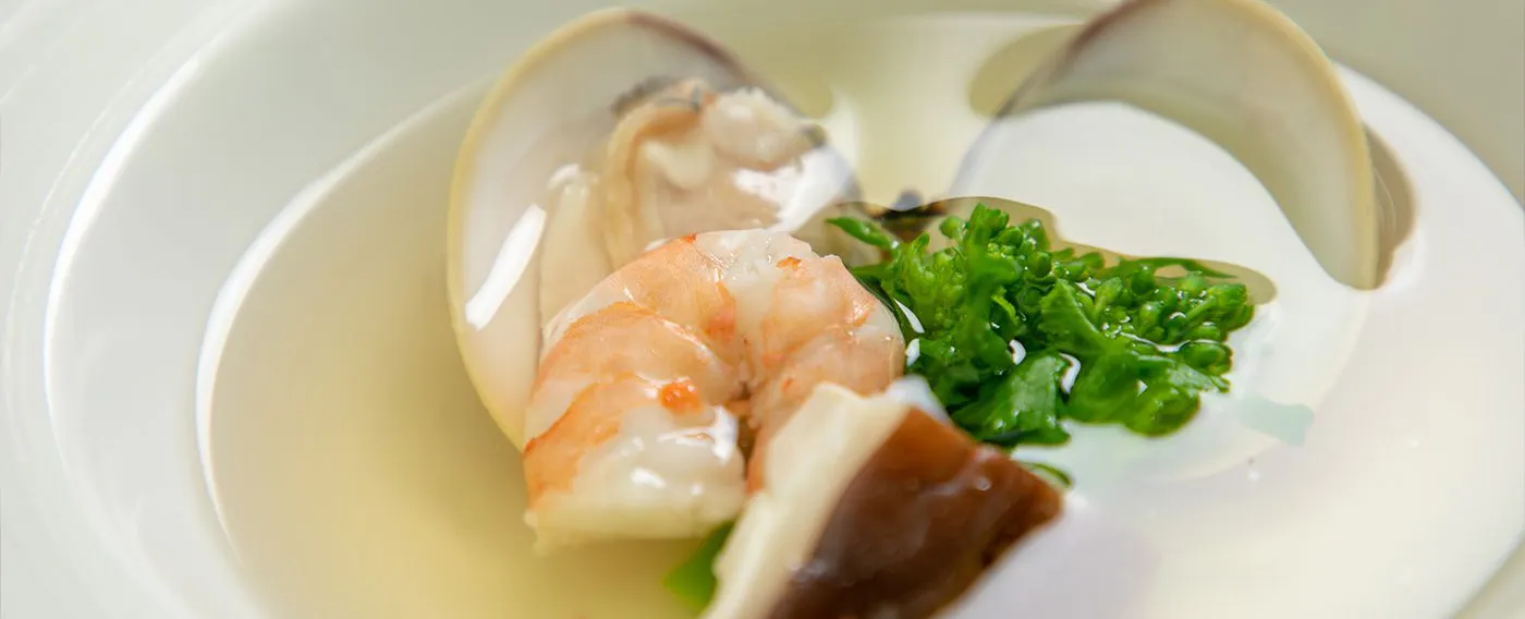 อาหารสร้างสรรค์ที่พิถีพิถัน