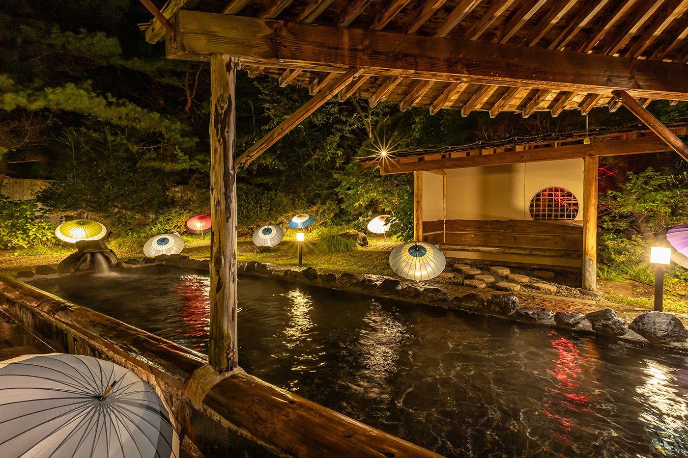 Open-air bath at night