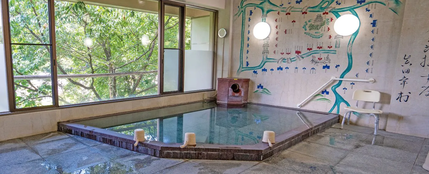 น้ำพุร้อนแห่งความงาม