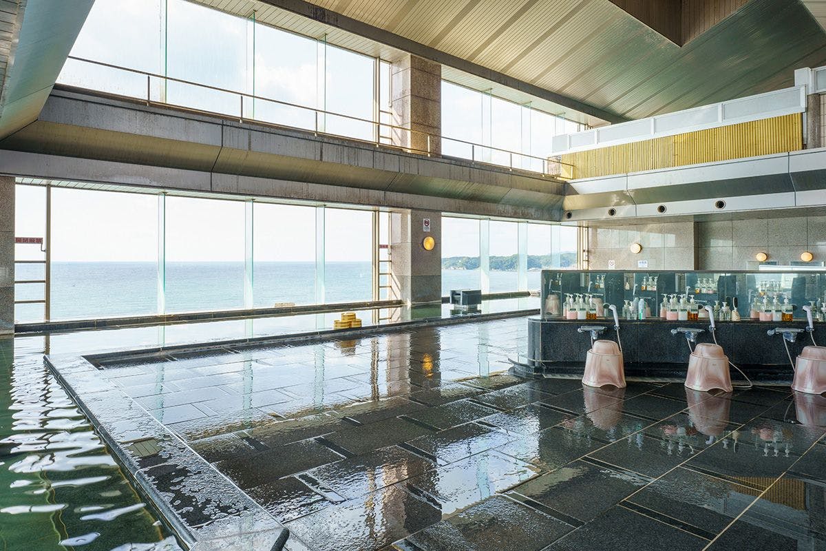 Pemandian umum besar