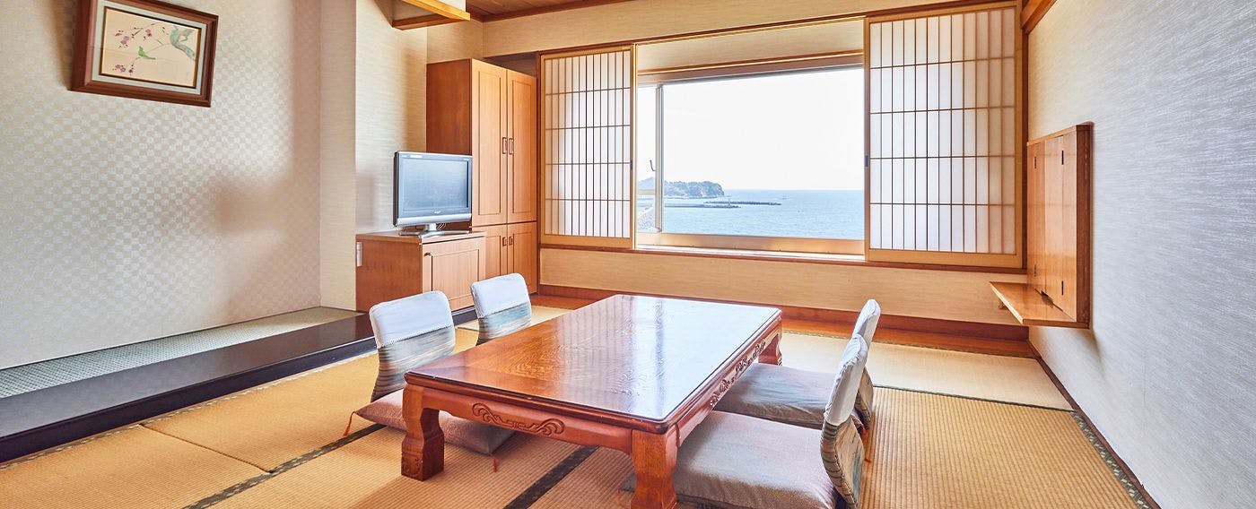 Mikazuki Sea Park Hotel Katsuura