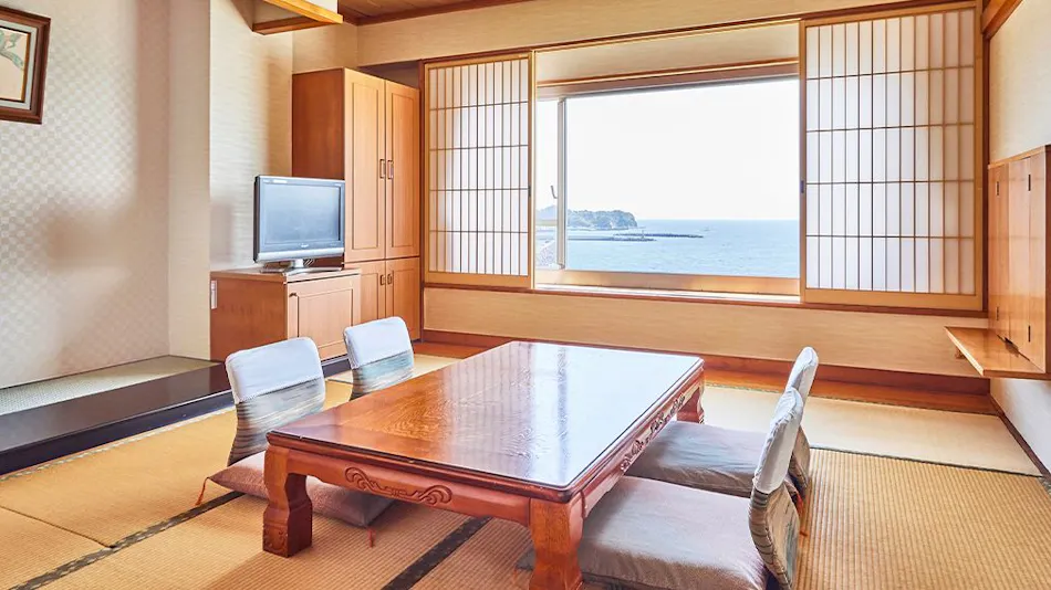 Mikazuki Sea Park Hotel Katsuura