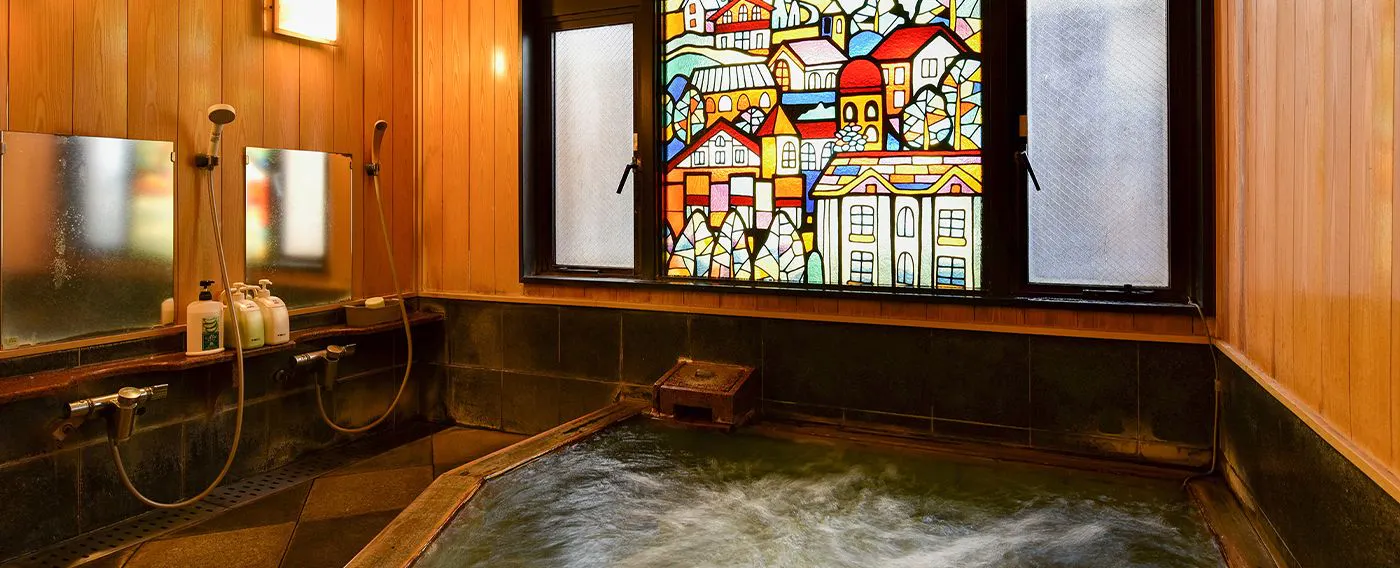 น้ำพุร้อนธรรมชาติ