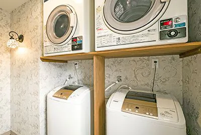 ร้านซักผ้าหยอดเหรียญ