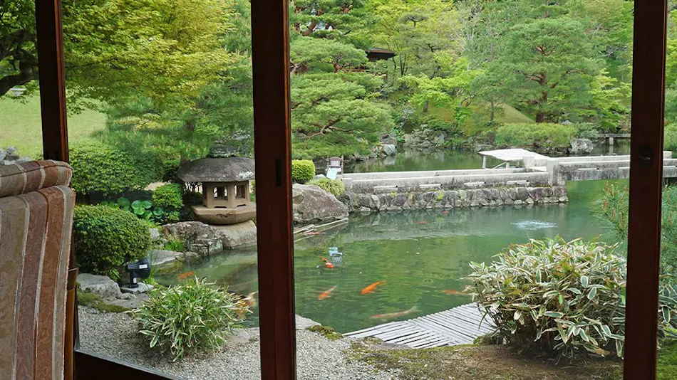 Sansuien