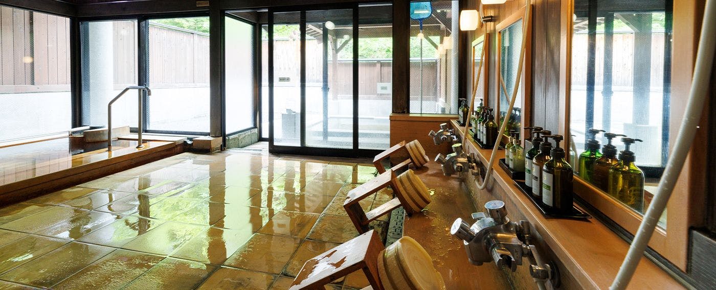 ห้องอาบน้ำรวม