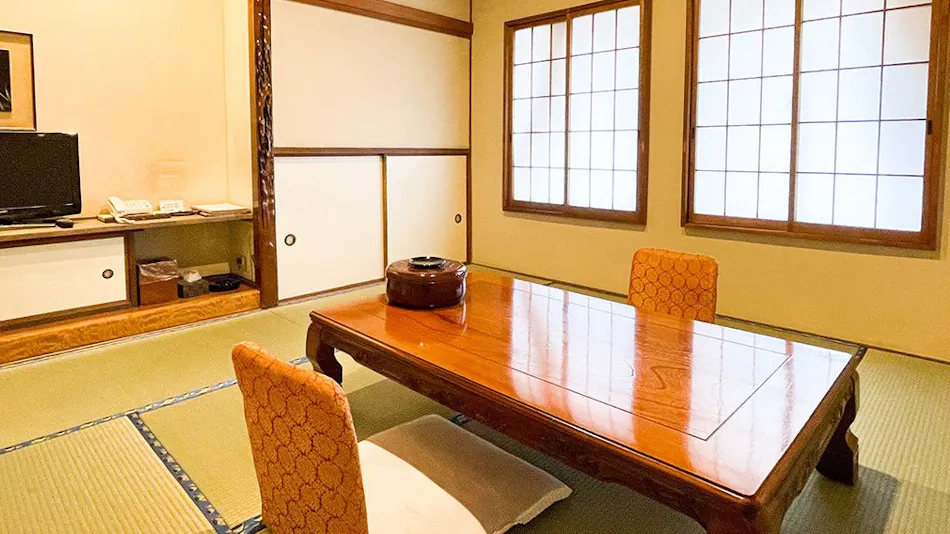 Hotel (Ryokan) Sumire