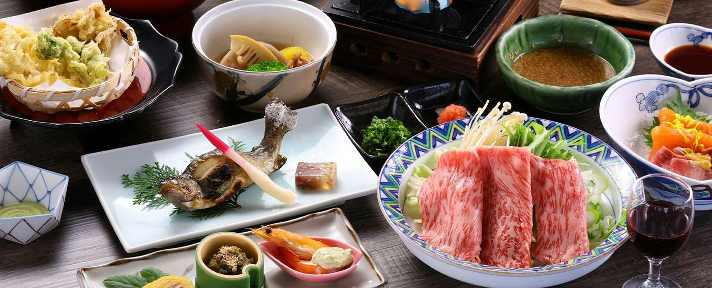 Suwakoen Inn by Lake Suwa