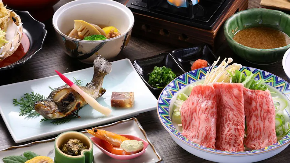 Suwakoen Inn by Lake Suwa