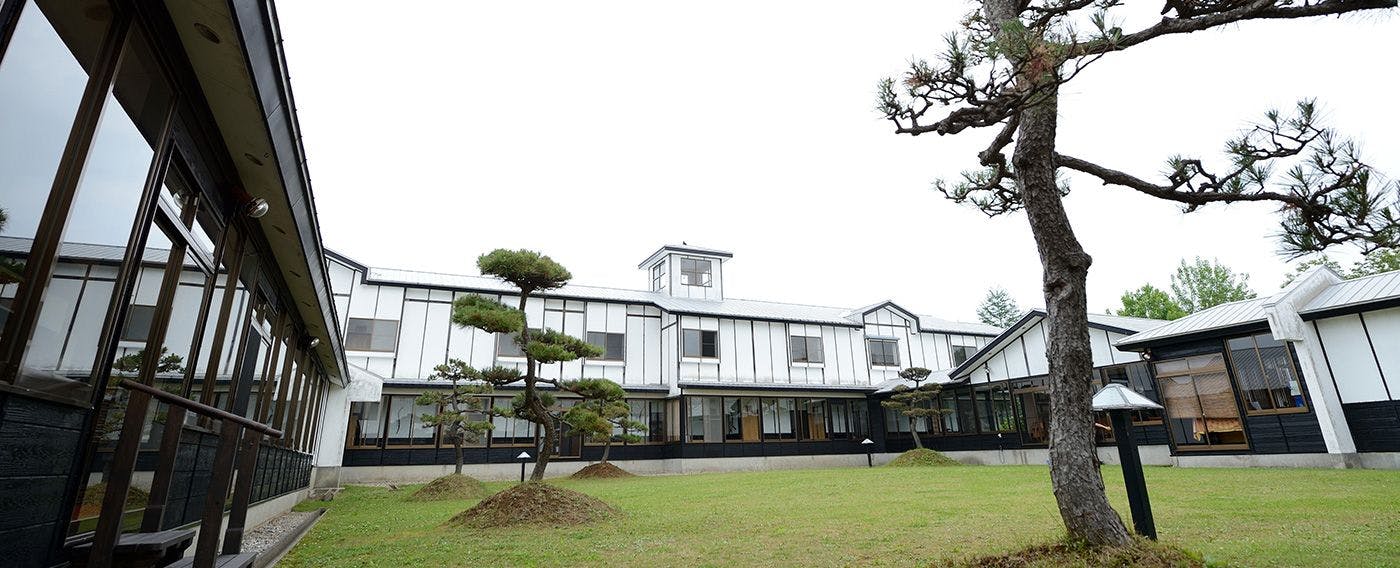 ลานกลาง