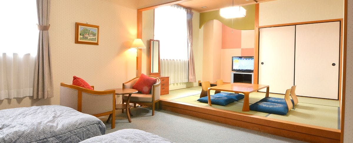 Hill Hotel Sunpia Iga