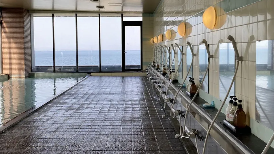 Hotel Akitaya: Panoramic Onsen Overlooking the Sunset and Mutsu Bay