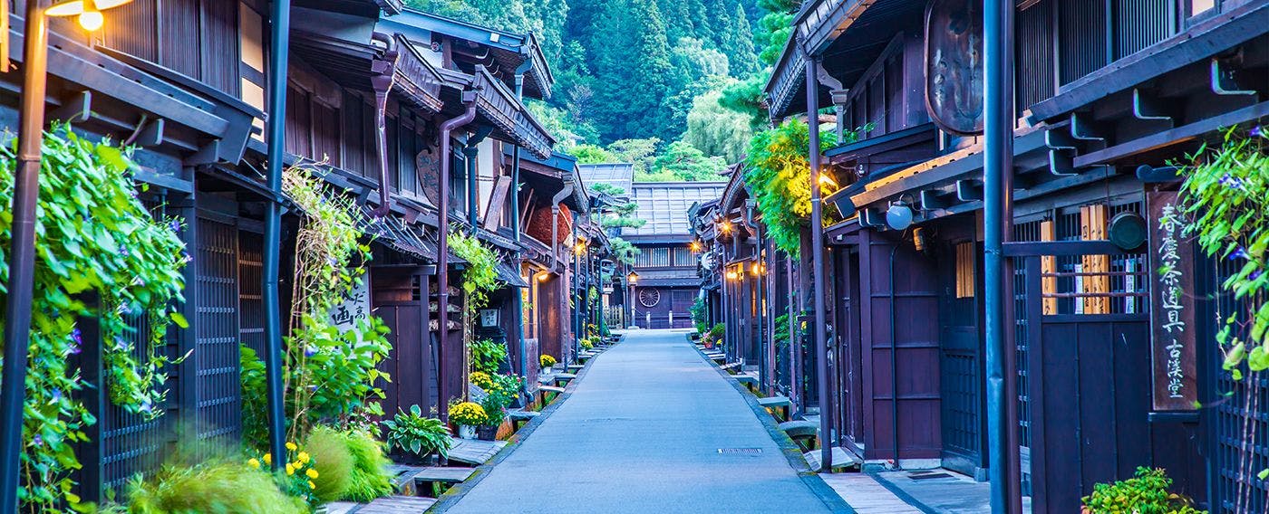 ตัวอย่างสถานที่ท่องเที่ยวชื่อดัง: บรรยากาศเมือง