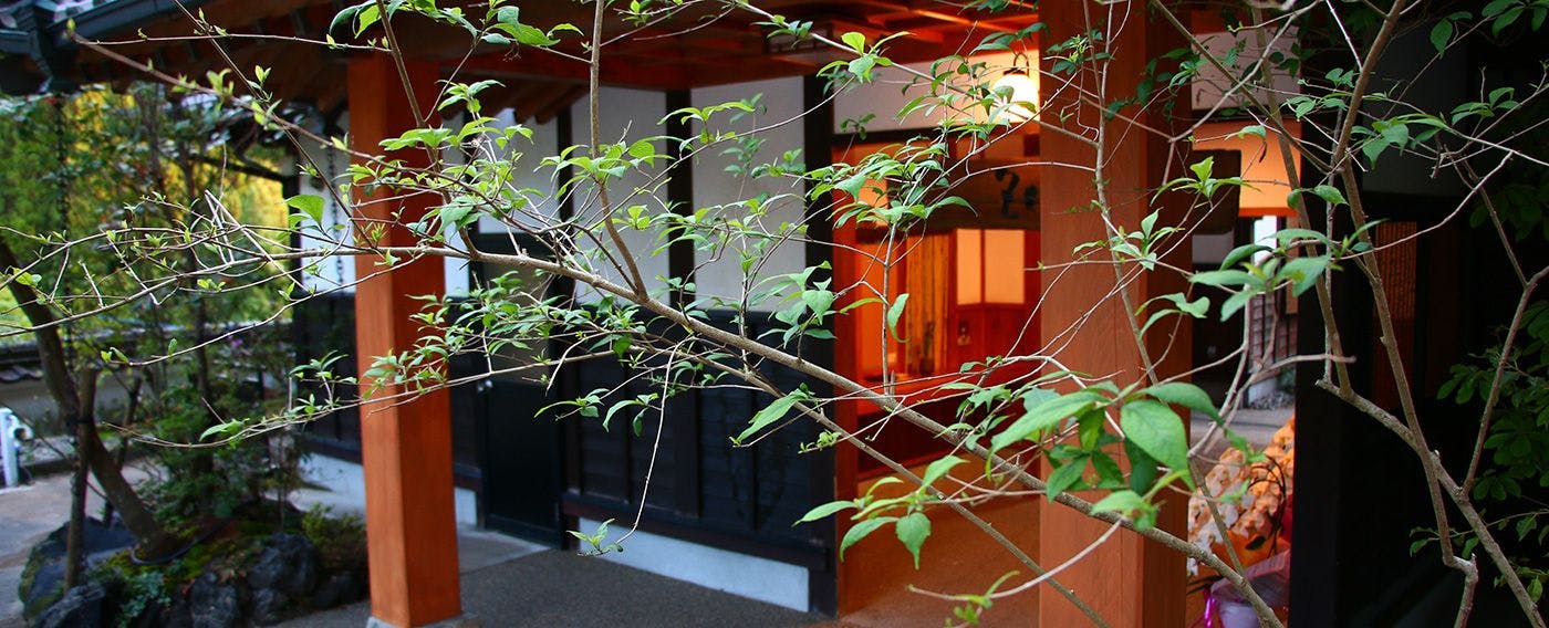 ทางเข้า