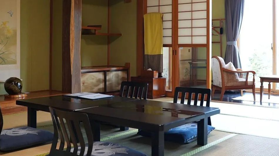 Hidden Onsen of Uonuma: Relaxation Retreat