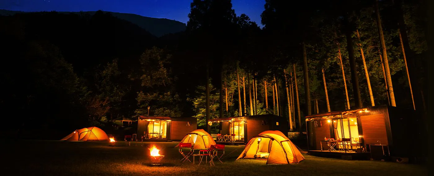 แคมป์กลางคืน