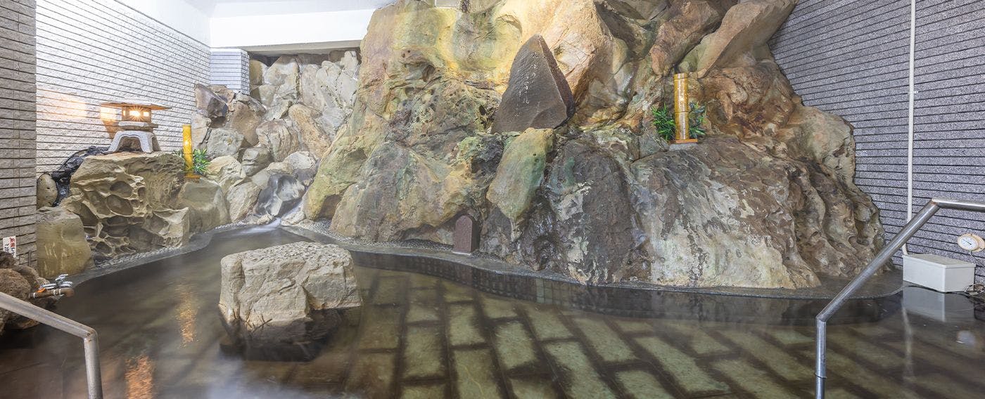 온천 대욕장 암반탕