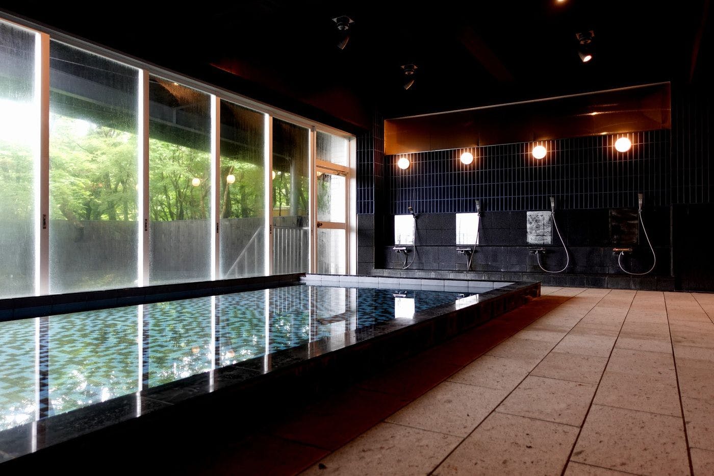 ห้องอาบน้ำรวม