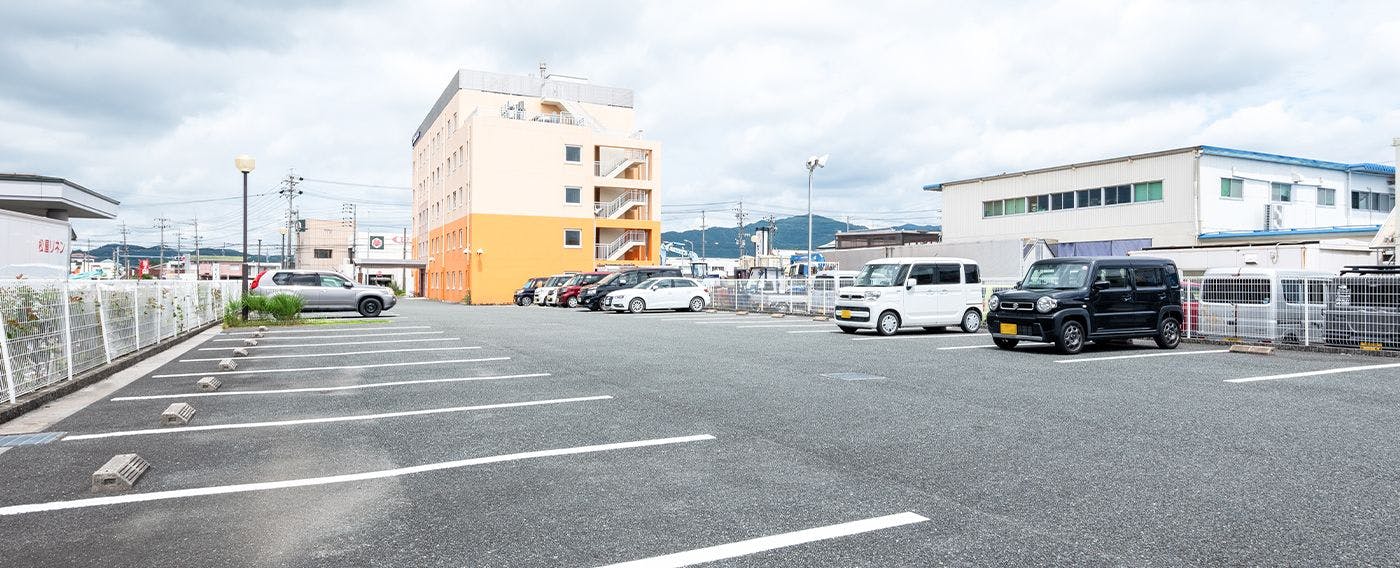 ที่จอดรถ