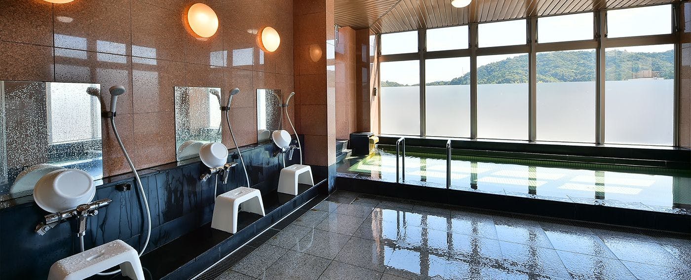 ห้องอาบน้ำรวม