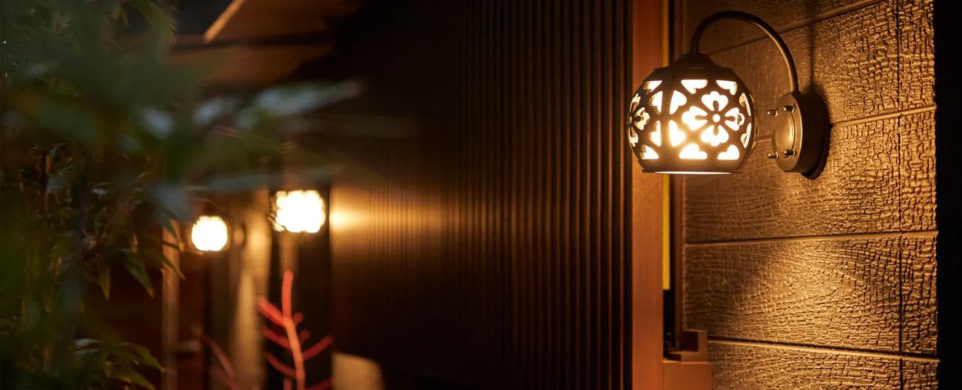 Taman Air Hakata di Malam Hari: Cahaya