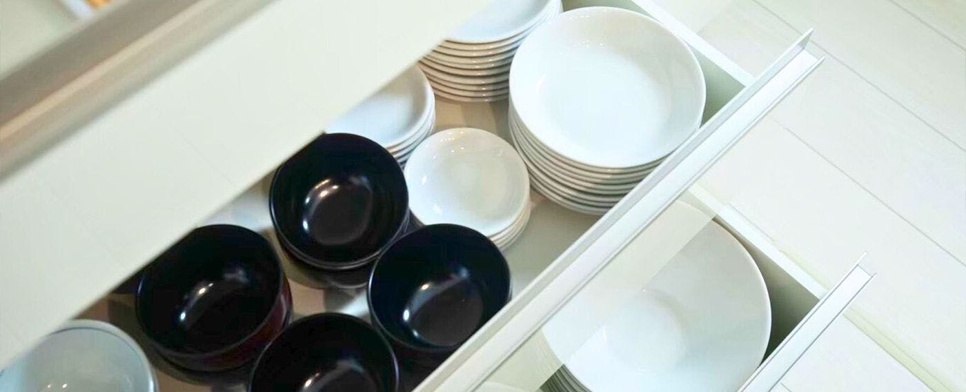 เครื่องครัวและภาชนะรับประทานอาหาร