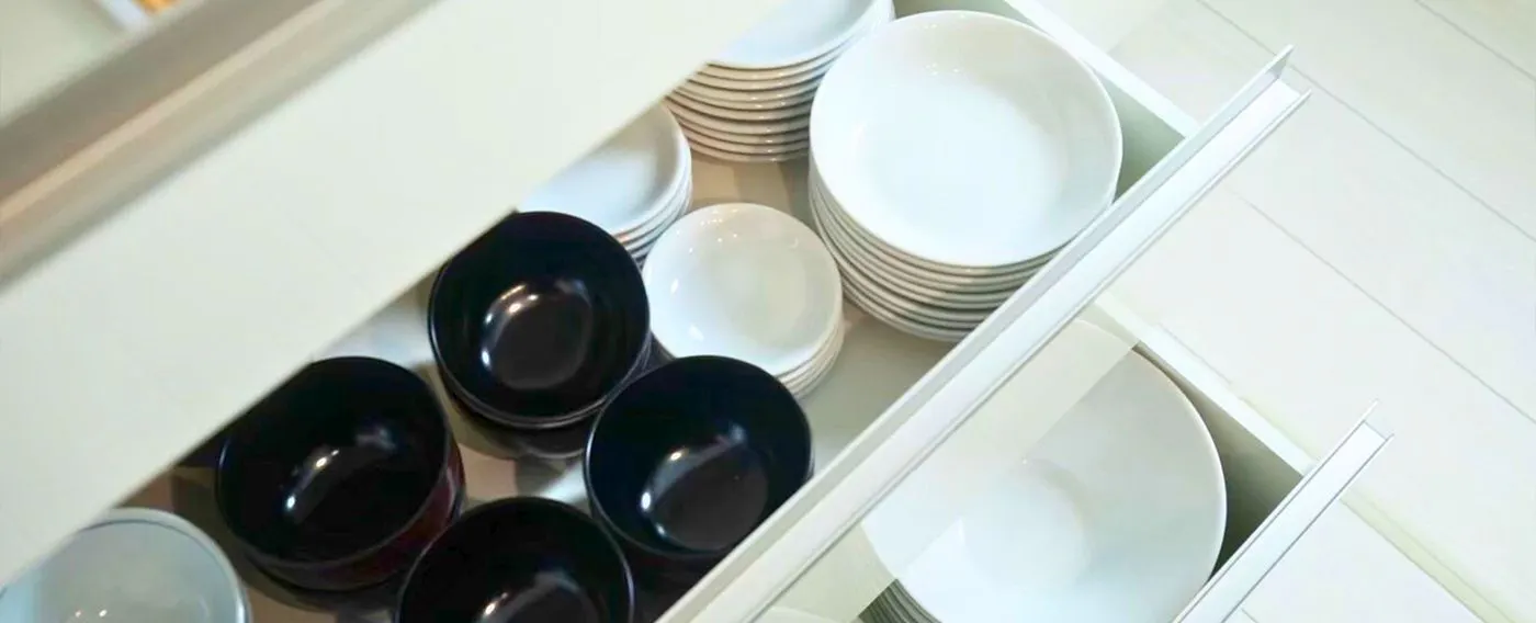 เครื่องครัวและภาชนะรับประทานอาหาร