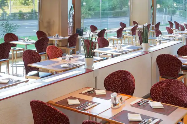 레스토랑 & 카페 ‘세레스’