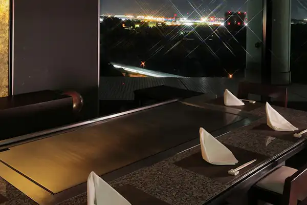 鉄板焼「사리타」