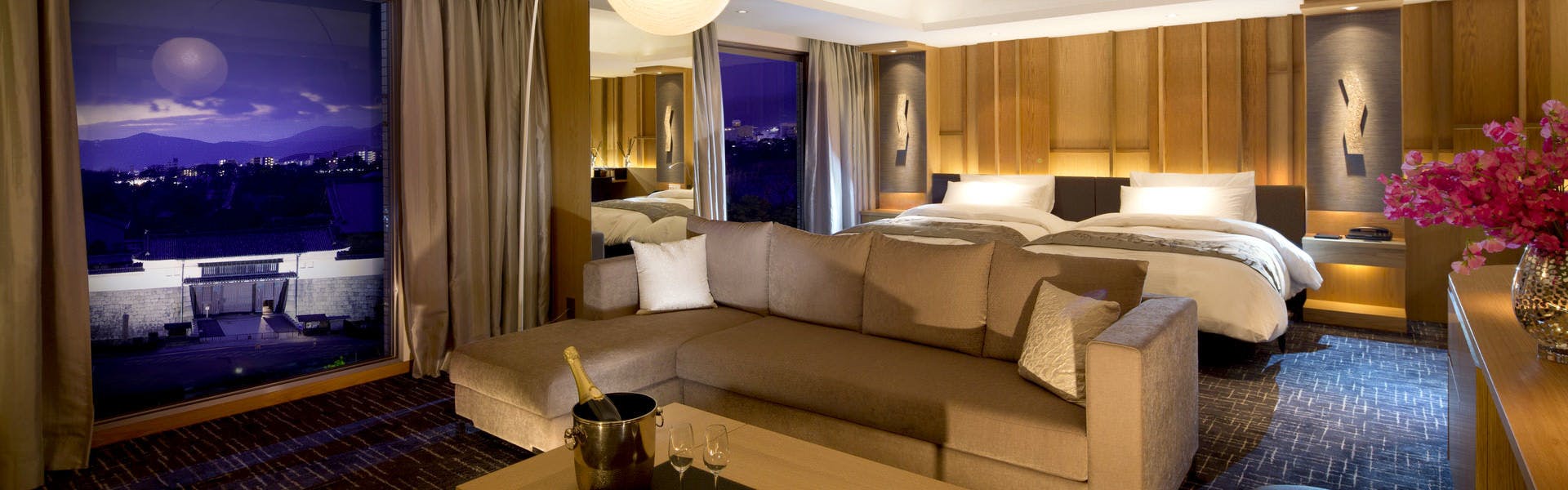 プレミアムキャッスルビューツインルーム