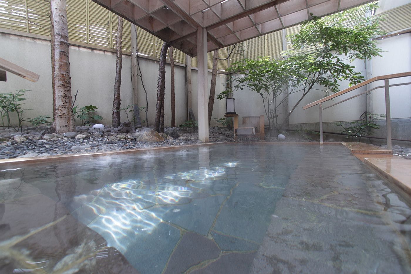 函館湯の川温泉　花びしホテル