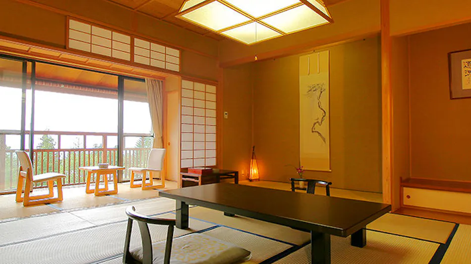 Kamiyama Hotel Senjukaku