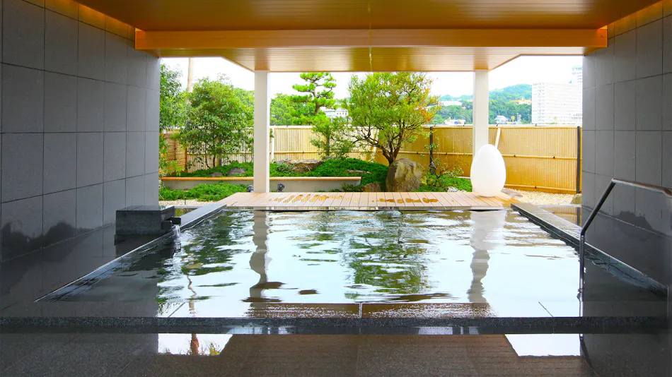 Shirarahama Grand Hotel