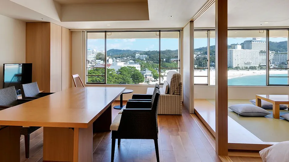 Shirarahama Grand Hotel