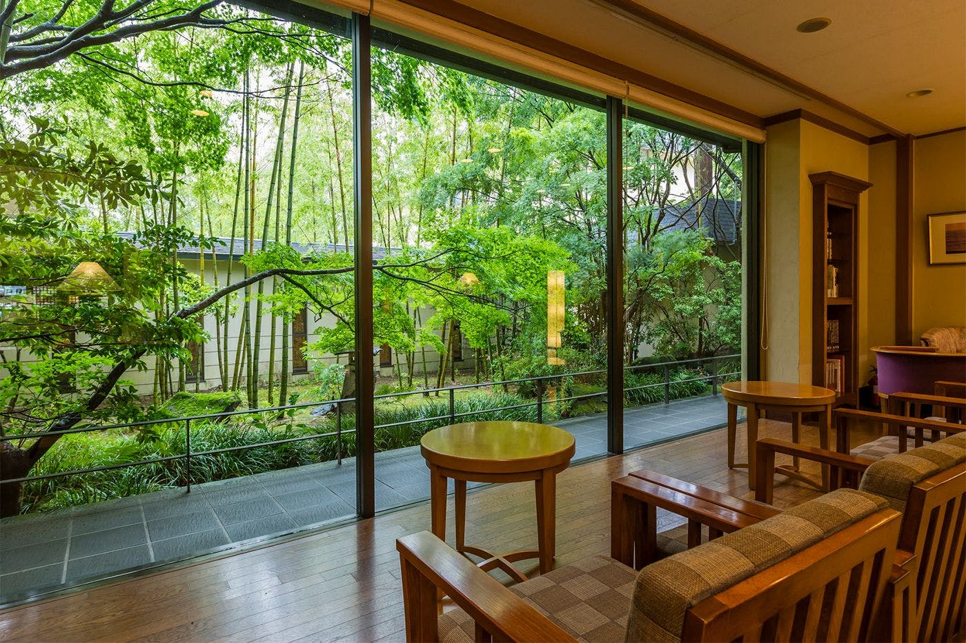 ロビーラウンジ 