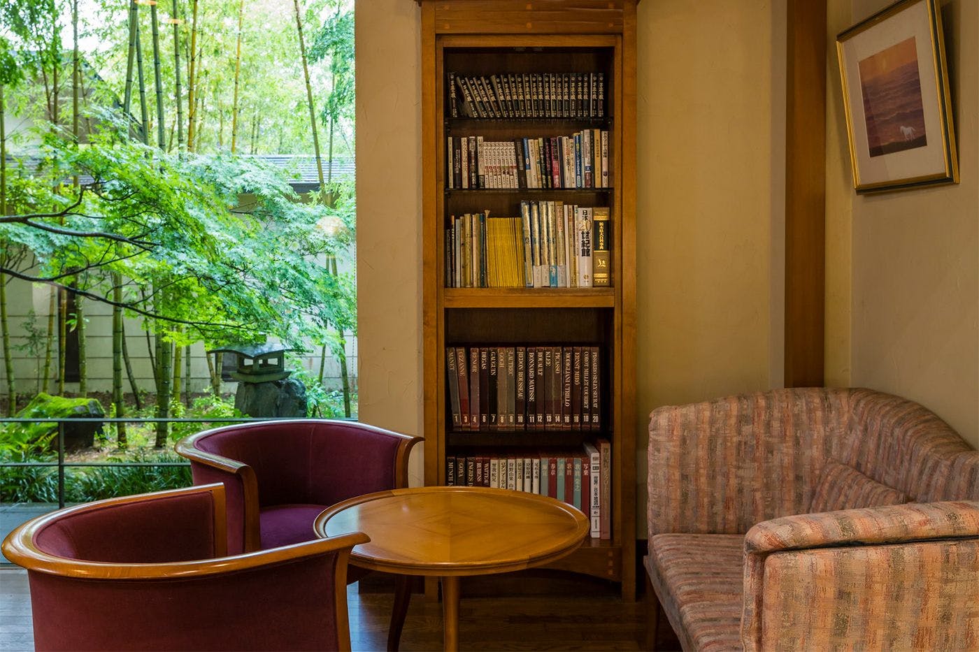 ロビーラウンジ 