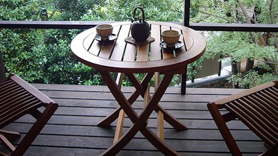 Detached Inn Yumenoya with Semi-Open-Air Baths in All Rooms