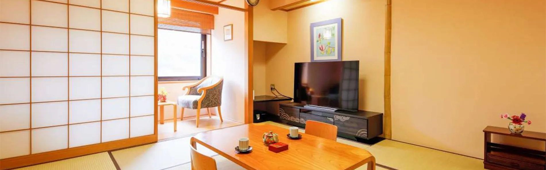 金沢白鳥路 ホテル山楽