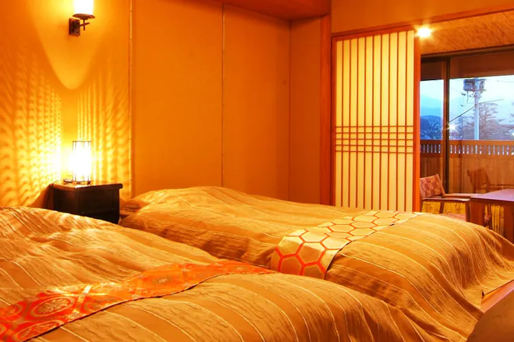 嵐山温泉 彩四季の宿 花筏 の空室状況を確認する 宿泊予約は 一休 Com 嵐山温泉 彩四季の宿 花筏 の空室状況を確認する 宿泊予約は 一休 Com