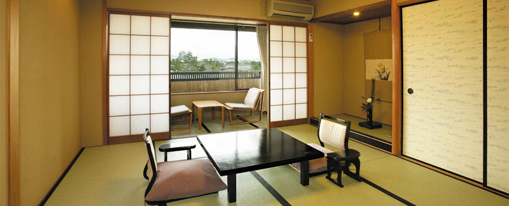 Arashiyama Onsen Saishiki no Yado Hanaikada